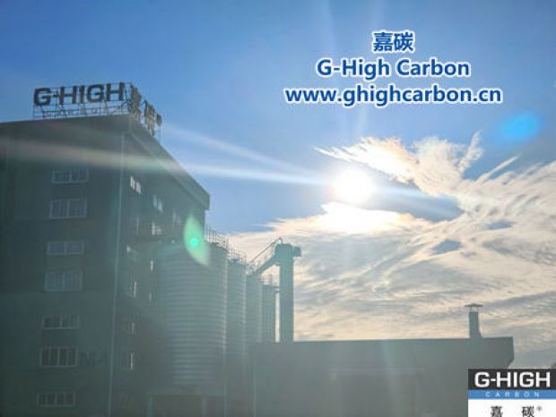 下班時(shí)分，天空上演白云盛宴，員工紛紛記錄美好時(shí)刻。